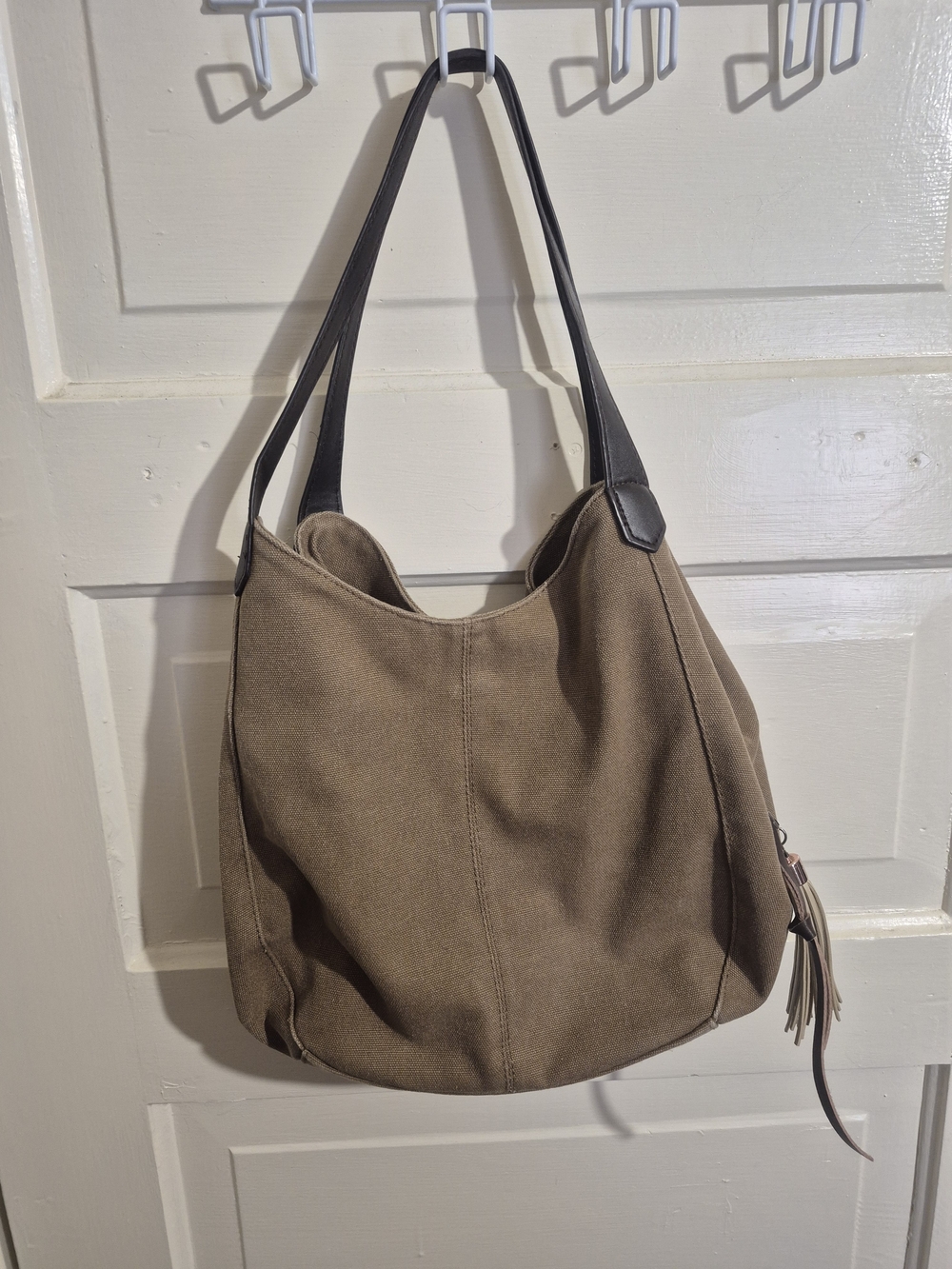 High Ground HG Canvas Hobo Shoulder Bag Khaki Brown Large Everyday Tote Tassel - Picture 6 of 11